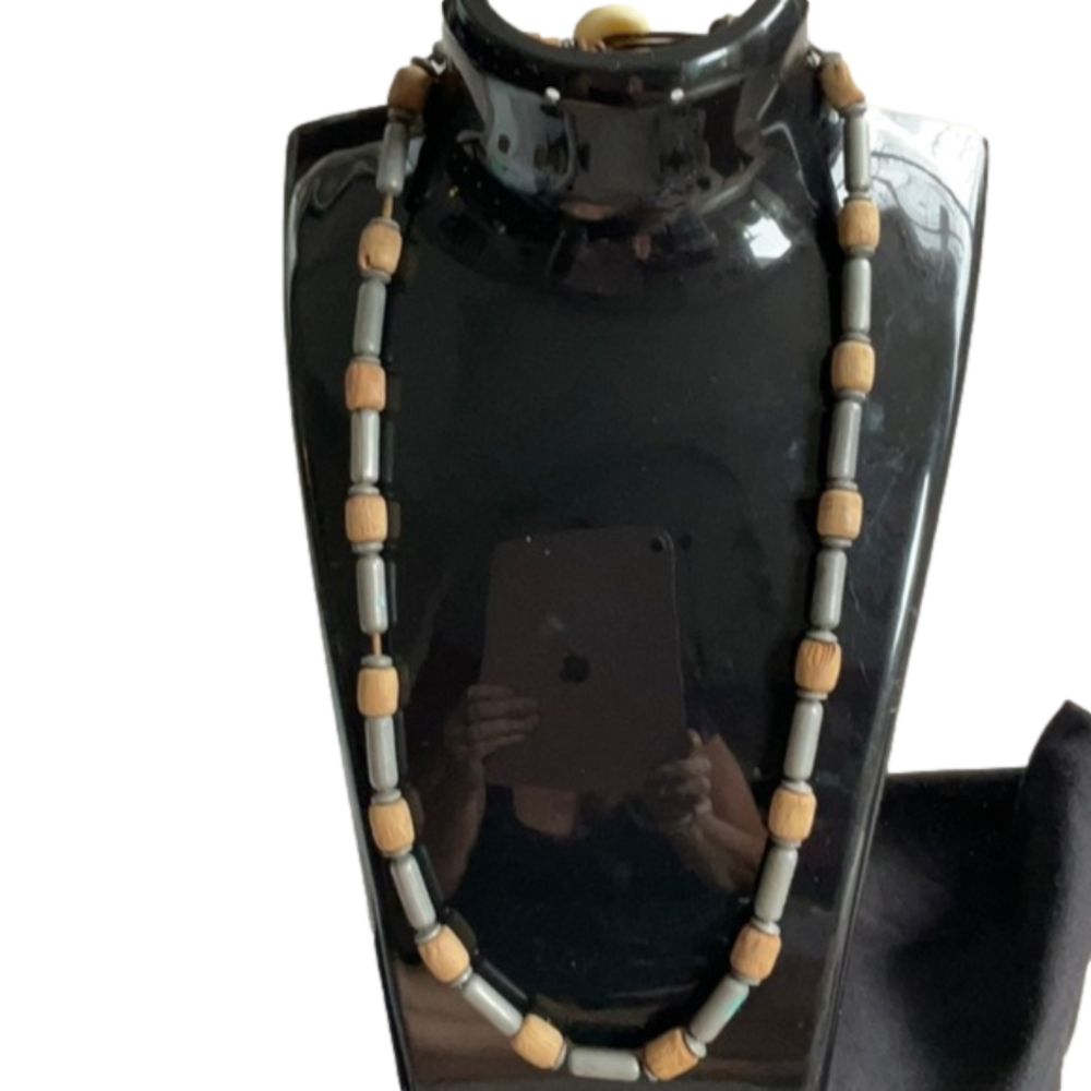 Vintage Art Deco Beaded Necklace